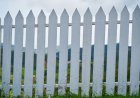 Trusted Fence Staining Companies for Weather-Resistant Finishes
