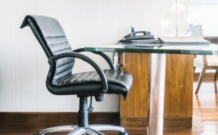 Transform Your Workspace with Stylish and Functional Office Furniture