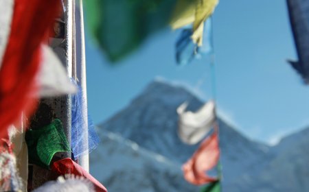 Best Time to Do the Everest Base Camp Trek: When Should You Go?