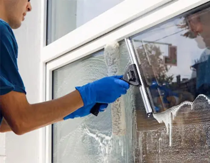 Window Cleaning Services In Chicago, IL