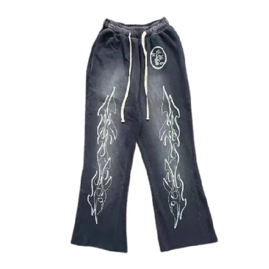 How to Style Hellstar Sweatpants for Music Festivals