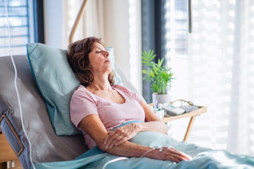 Is a Glucose Drip at Home Safe for Elderly Patients?